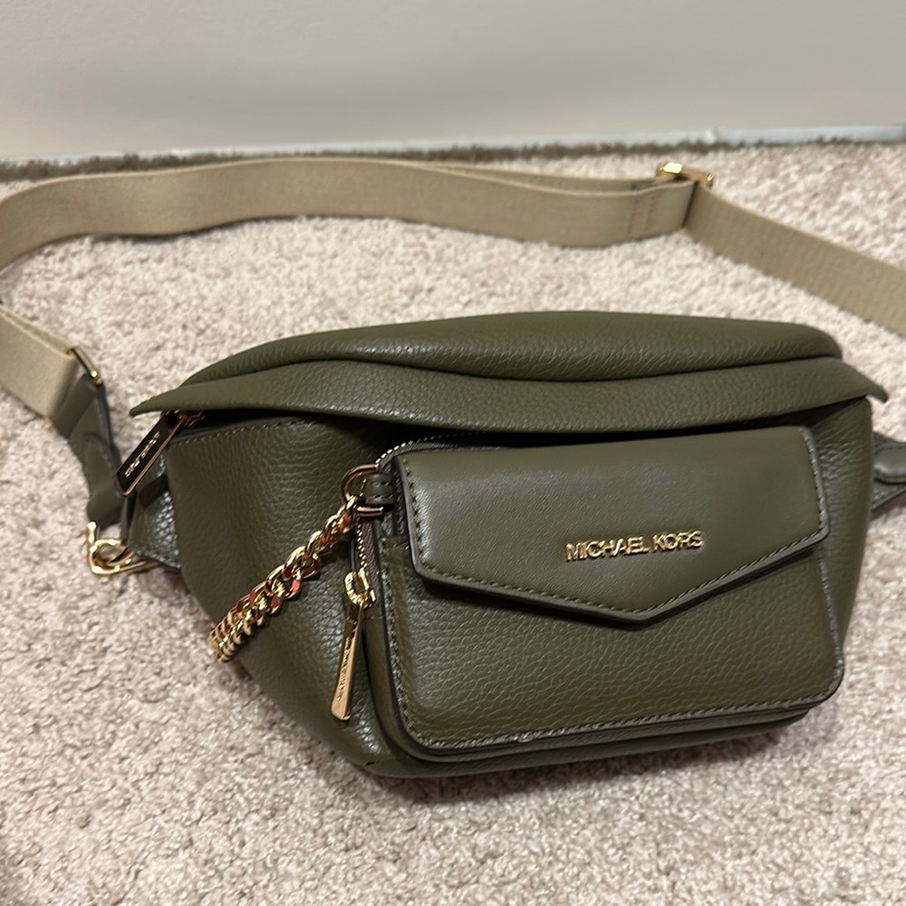 Michael Kors Olive Green fanny pack - crossbody